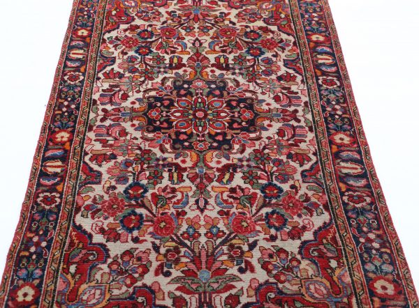Hamadan 3’ 3″ x 5’ 6″ - No. AV33666