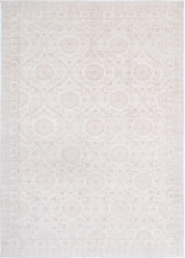Serenity 6’ 7″ x 9’ 4″ - No. AV90905 - ALRUG Rug Store