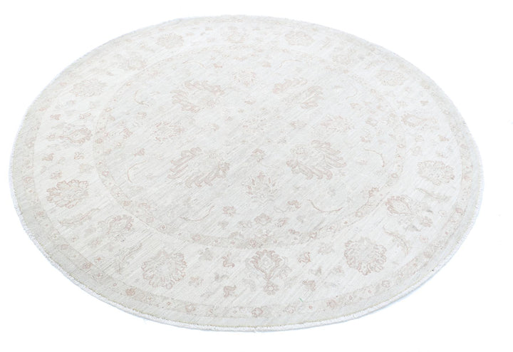 Serenity 5’ 9″ x 5’ 7″ - No. AV78291 - ALRUG Rug Store