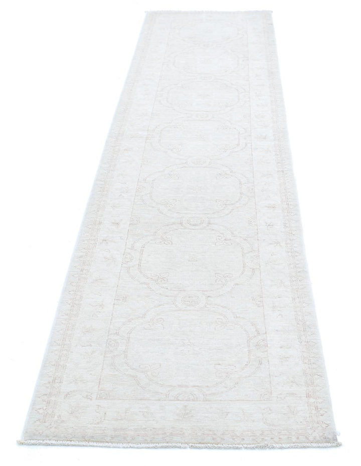 Serenity 2’ 4″ x 10’ 0″ - No. AV43790 - ALRUG Rug Store