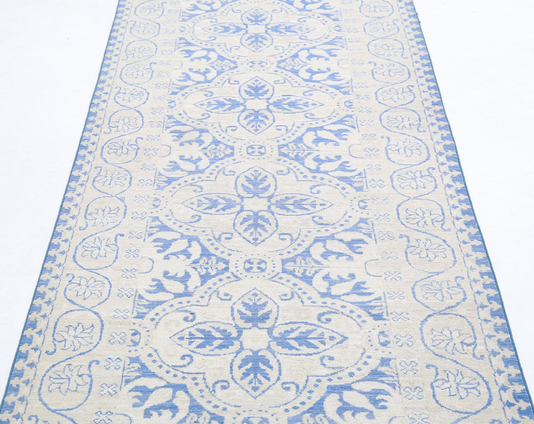 Serenity 3’ 1″ x 10’ 2″ - No. AV40645 - ALRUG Rug Store