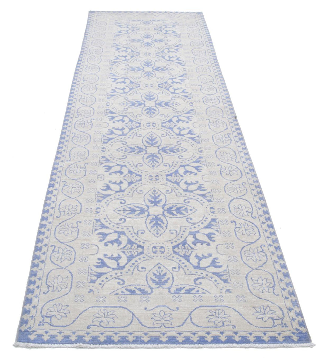 Serenity 2’ 11” x 10’ 2″ - No. AV12550 - ALRUG Rug Store