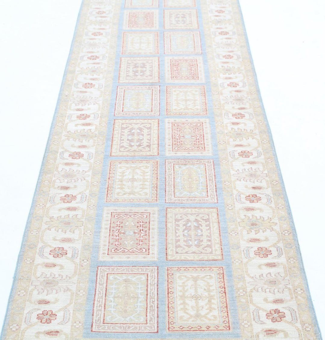Serenity 2’ 8″ x 9’ 10” - No. AV44769 - ALRUG Rug Store