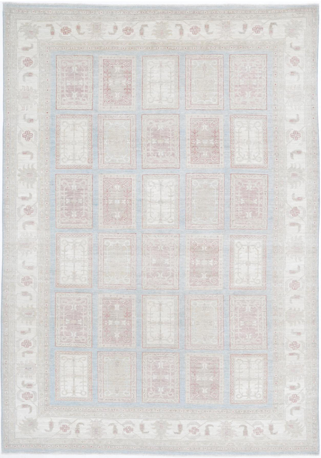 Serenity 8’ 3″ x 11’ 10” - No. AV74785 - ALRUG Rug Store