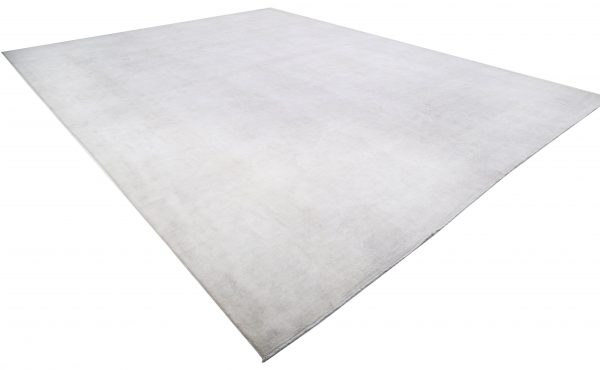 Ivory Pakistani Serenity Rug 14' 7" x 18' 11" Hand-Knotted detail