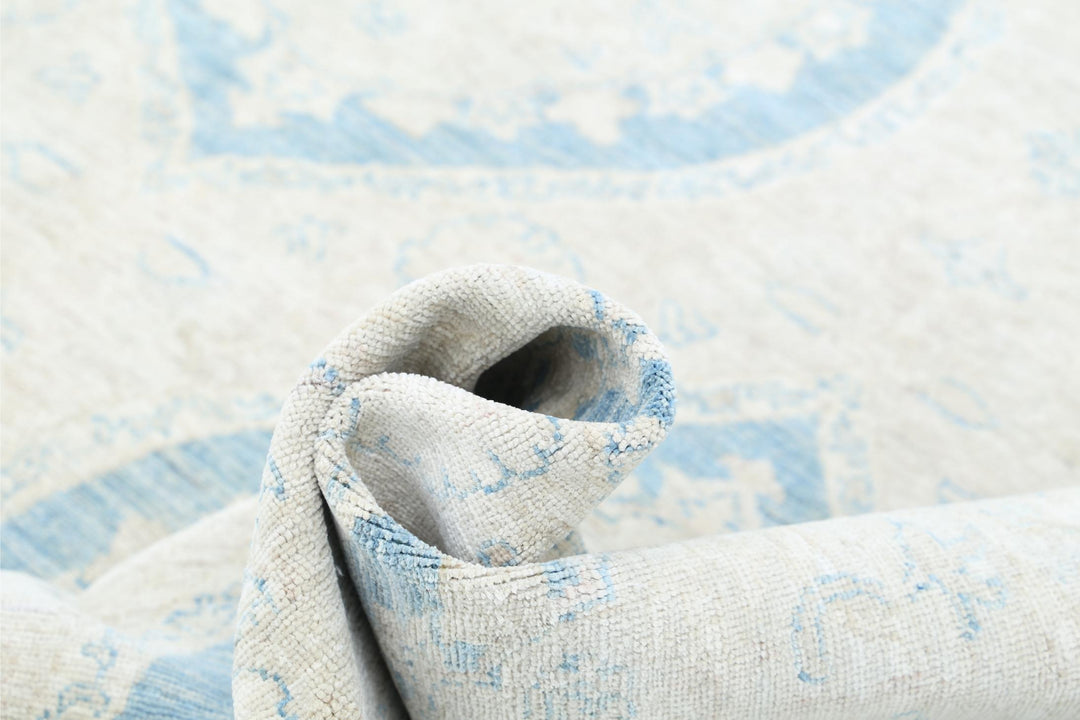 Artemix 8’ 0″ x 10’ 0″ - No. AV74268 - ALRUG Rug Store