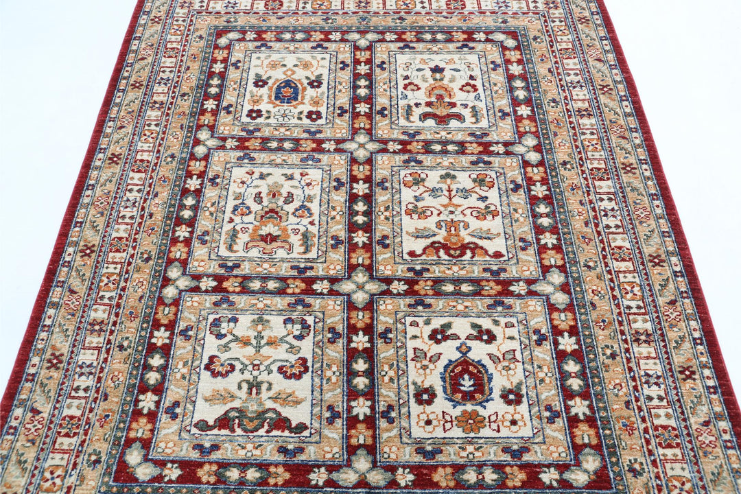 Ziegler 4’ 11” x 6’ 1″ - No. AV63604 - ALRUG Rug Store