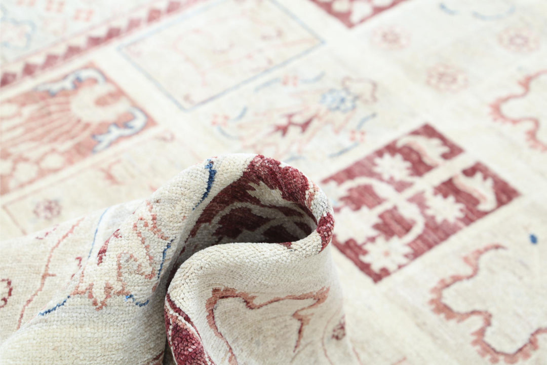 Serenity 6’ 7″ x 9’ 10” - No. AV53688 - ALRUG Rug Store