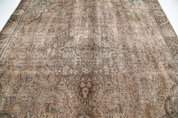 Vintage 9’ 2″ x 11’ 10” - No. AV54050 - ALRUG Rug Store