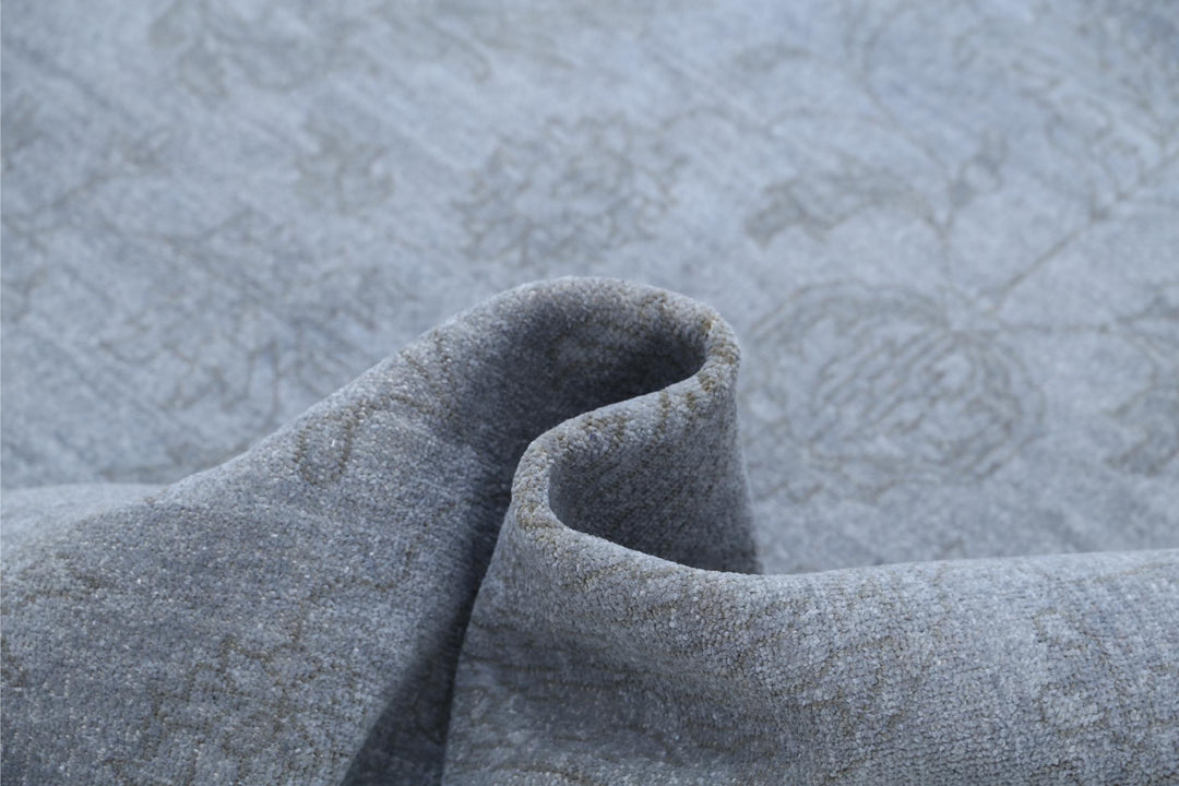 Overdye 9’ 9″ x 13’ 5″ - No. AV50787 - ALRUG Rug Store