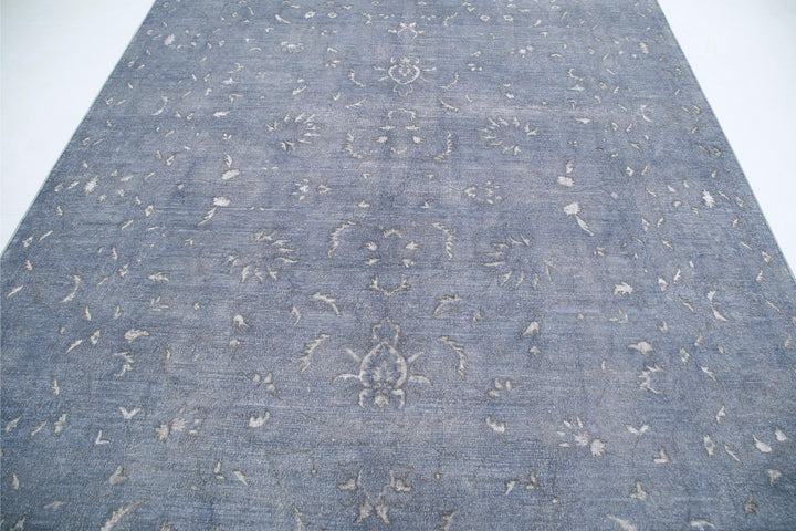 Onyx 7’ 11” x 10’ 5″ - No. AV93106 - ALRUG Rug Store