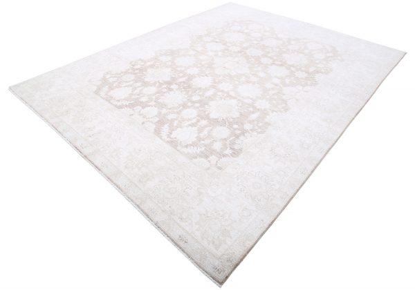 Serenity 7’ 9″ x 10’ 4″ - No. AV75075