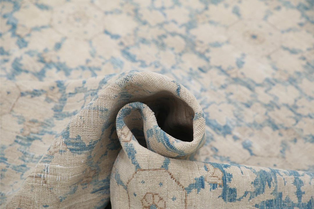 Artemix 7’ 9″ x 9’ 7″ - No. AV48570 - ALRUG Rug Store