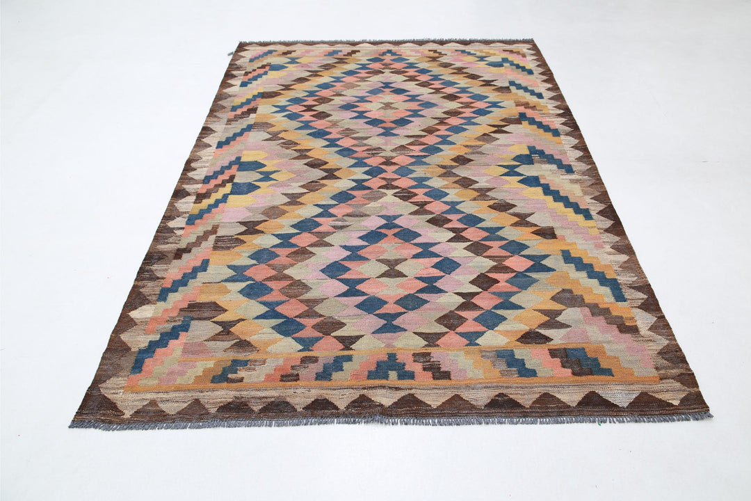 Kilim 5’ 5″ x 7’ 11” - No. AV65195 - ALRUG Rug Store