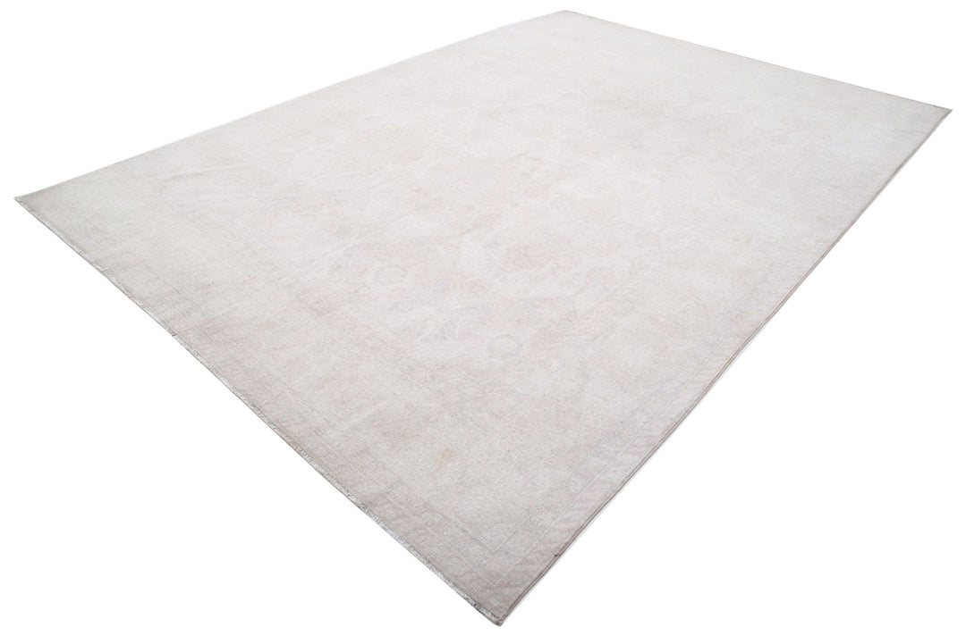 Serenity 8’ 8″ x 12’ 3″ - No. AV82847 - ALRUG Rug Store