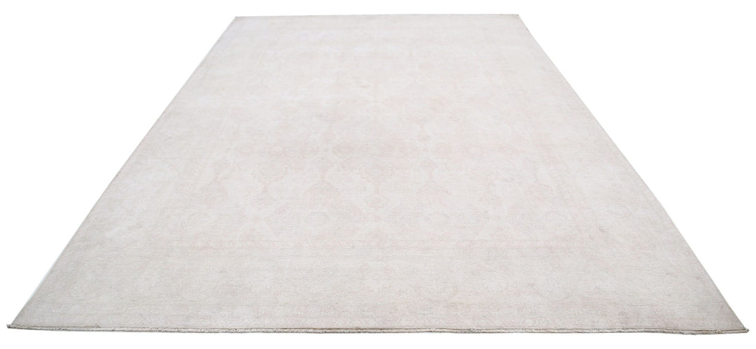Serenity 8’ 8″ x 12’ 3″ - No. AV82847 - ALRUG Rug Store