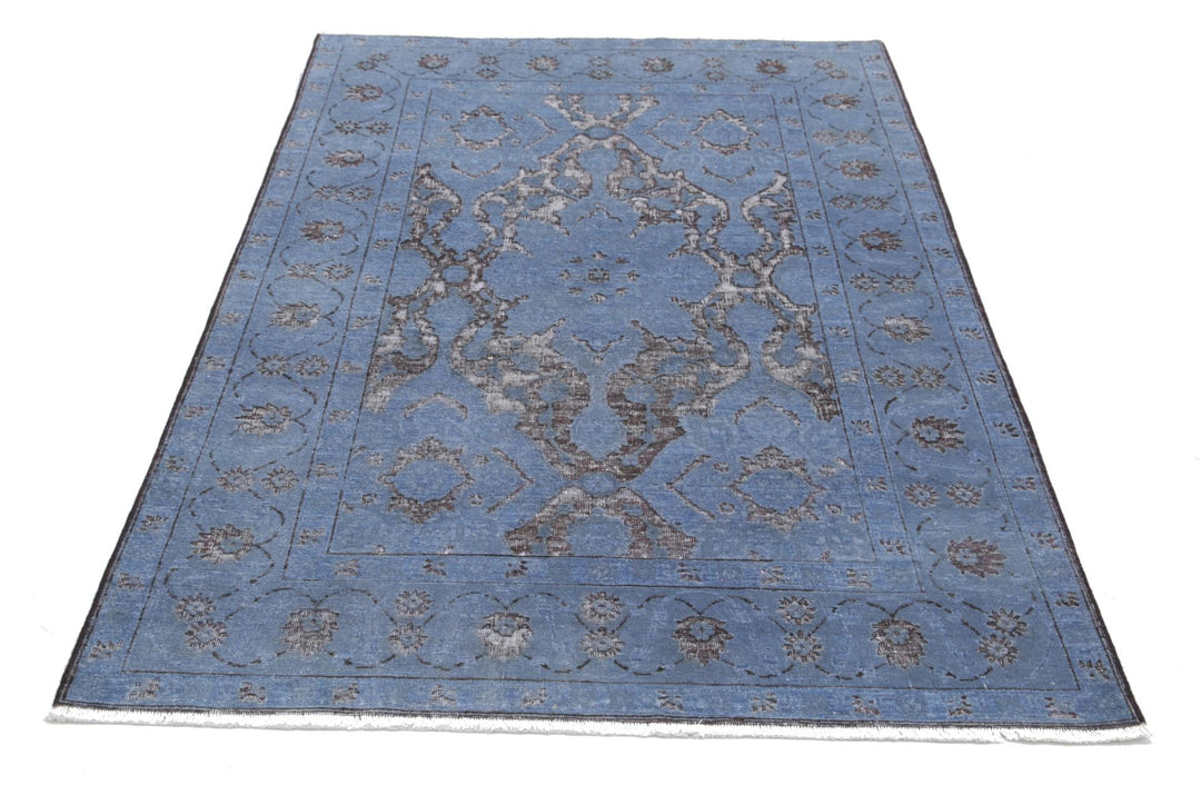 Onyx 4’ 1″ x 6’ 1″ - No. AV73402 - ALRUG Rug Store