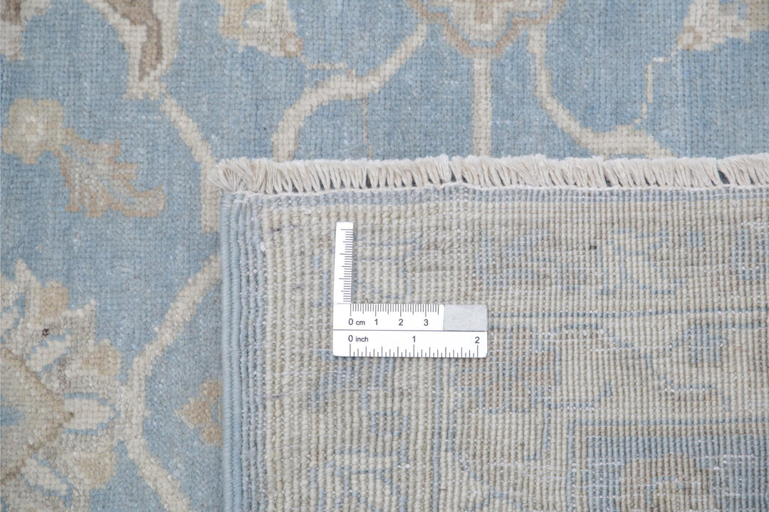 Serenity 7’ 11” x 8’ 10” - No. AV76331 - ALRUG Rug Store