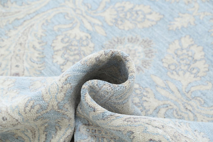 Artemix 8’ 1″ x 9’ 4″ - No. AV67936 - ALRUG Rug Store