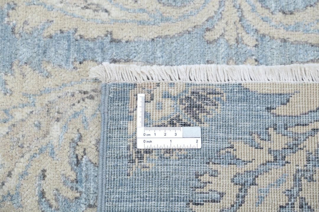 Artemix 8’ 1″ x 9’ 4″ - No. AV67936 - ALRUG Rug Store