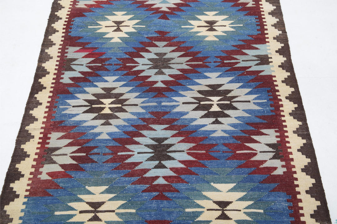 Kilim 3’ 5″ x 4’ 6″ - No. AV62536 - ALRUG Rug Store