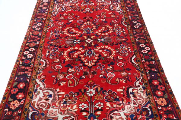 Hamadan 4’ 9″ x 7’ 8″ - No. AV42631