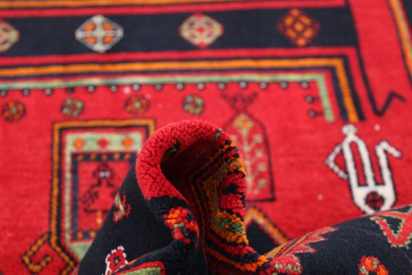 Hamadan 4’ 9″ x 9’ 7″ - No. AV82123