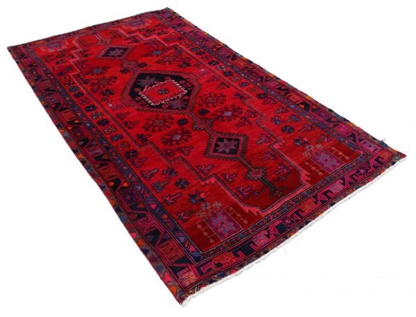 Hamadan 4’ 10” x 8’ 9″ - No. AV88553