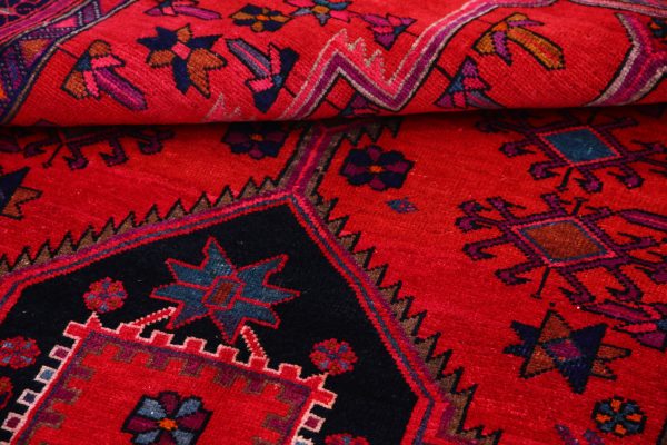 Hamadan 4’ 10” x 8’ 9″ - No. AV88553