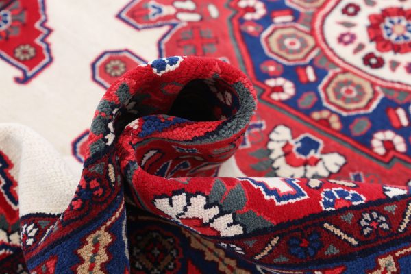 Hamadan 4’ 9″ x 8’ 11” - No. AV18786