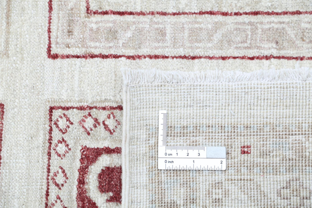 Serenity 8’ 1″ x 11’ 2″ - No. AV17286 - ALRUG Rug Store