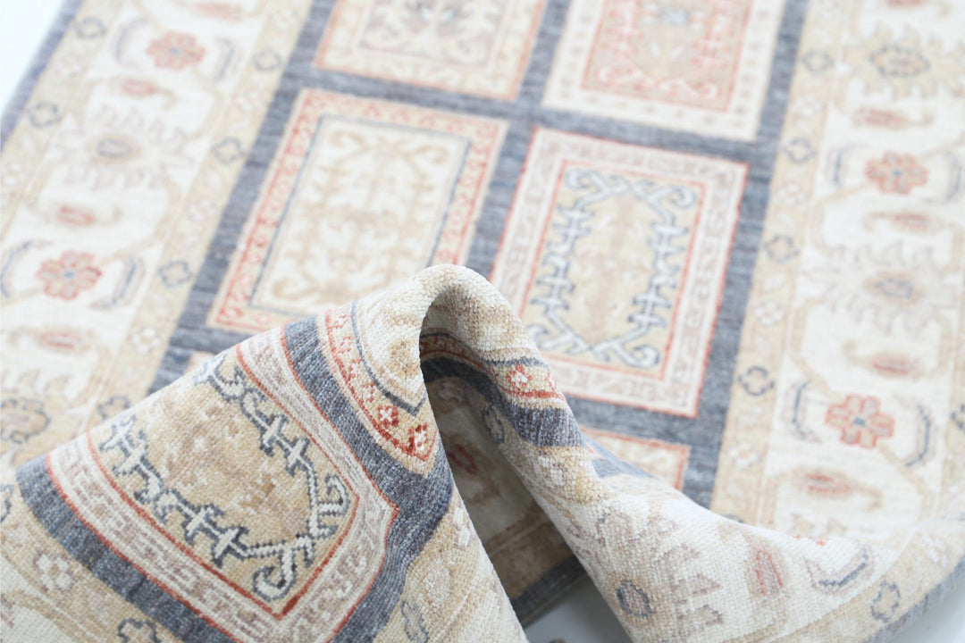 Ziegler 2’ 7″ x 8’ 1″ - No. AV56637 - ALRUG Rug Store