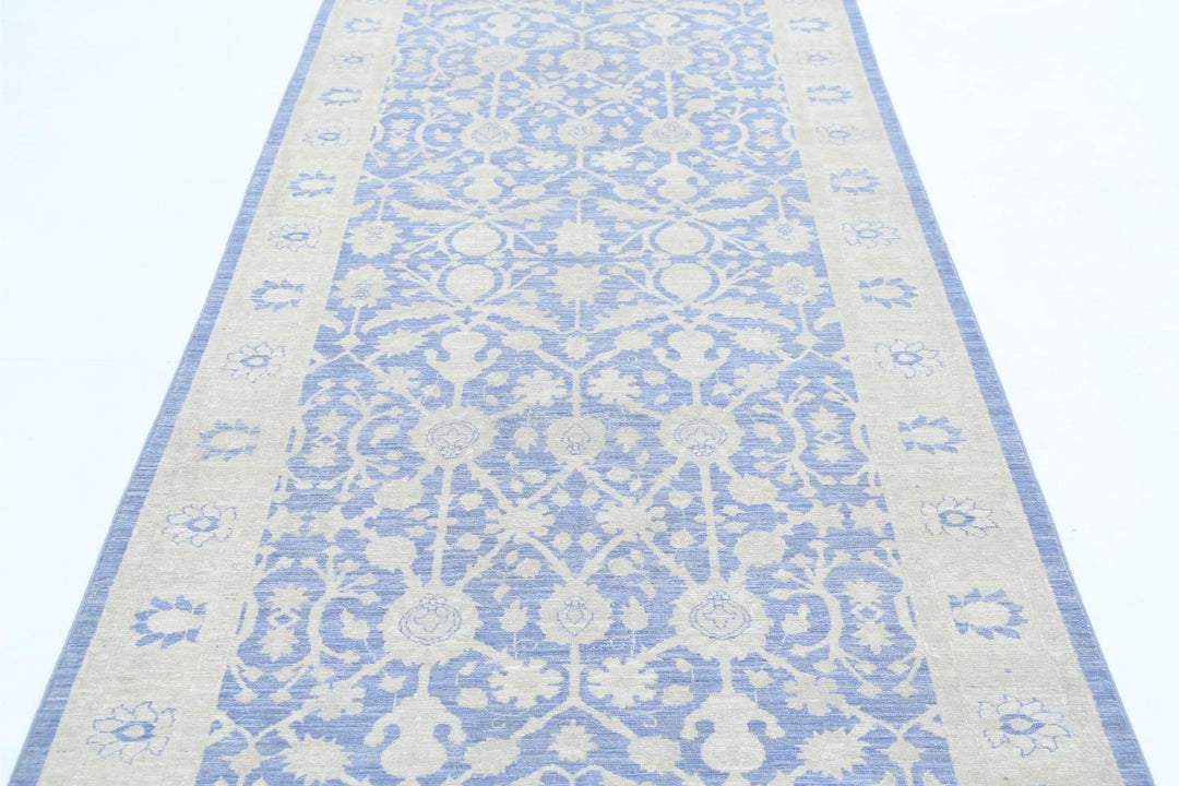 Serenity 4’ 0″ x 11’ 1″ - No. AV80412 - ALRUG Rug Store