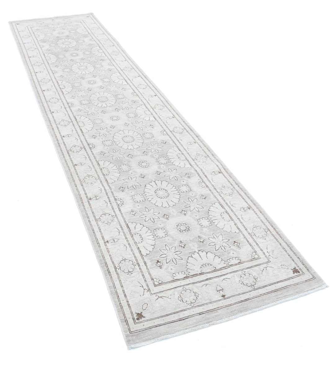 Serenity 2’ 8″ x 11’ 2″ - No. AV47536 - ALRUG Rug Store