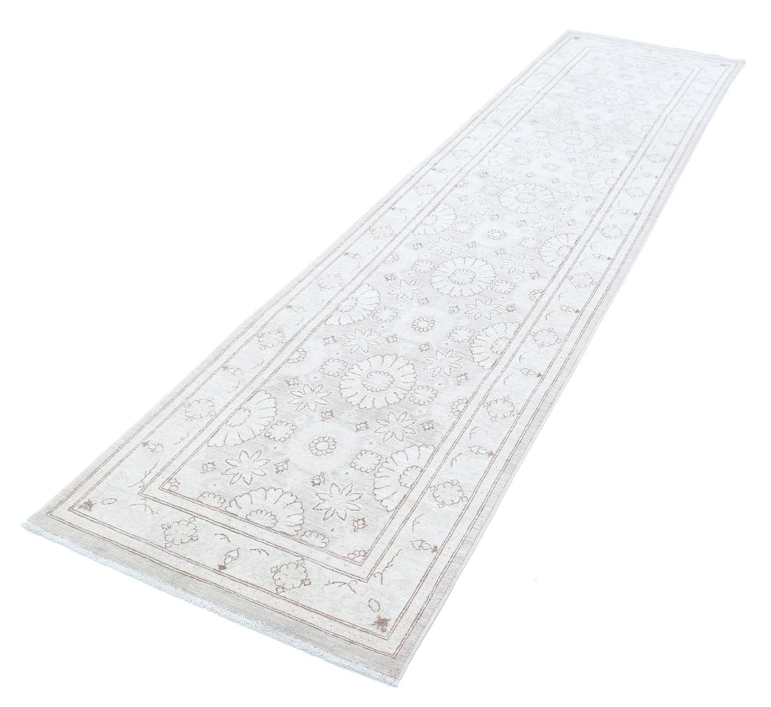 Serenity 2’ 8″ x 11’ 2″ - No. AV47536 - ALRUG Rug Store