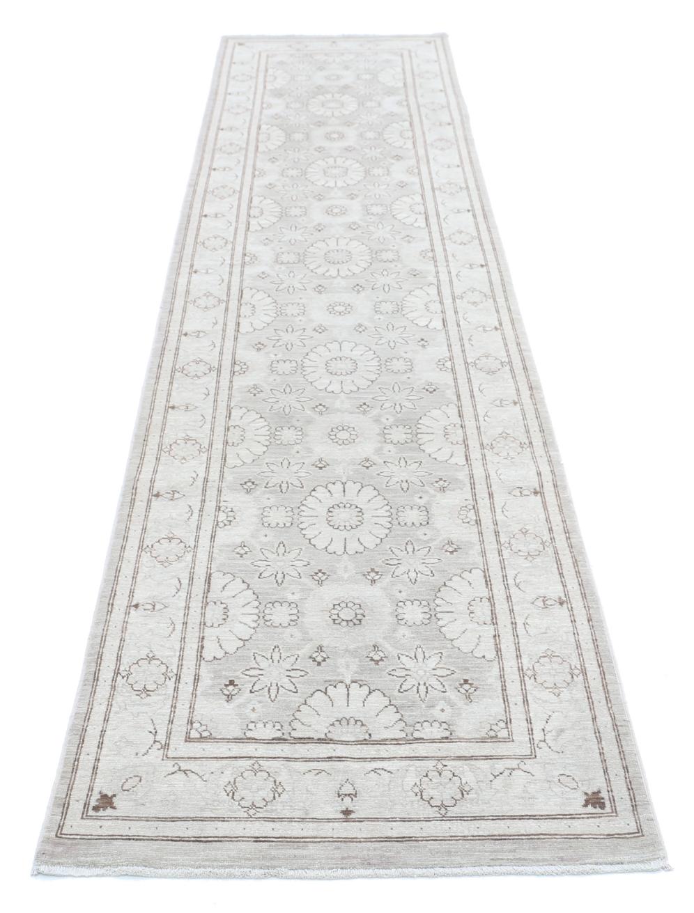 Serenity 2’ 8″ x 11’ 2″ - No. AV47536 - ALRUG Rug Store