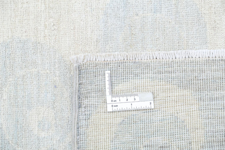 Serenity 8’ 11” x 11’ 7″ - No. AV36989 - ALRUG Rug Store