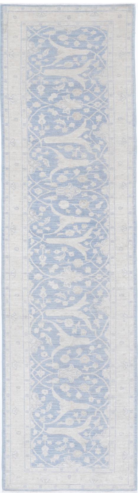 Serenity 2’ 5″ x 9’ 6″ - No. AV85895 - ALRUG Rug Store