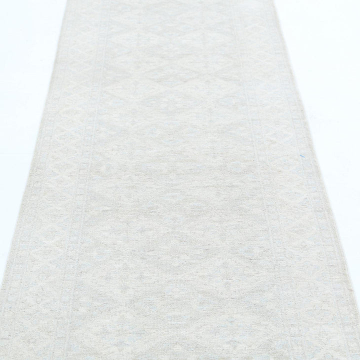 Serenity 2’ 8″ x 8’ 1″ - No. AV90948 - ALRUG Rug Store