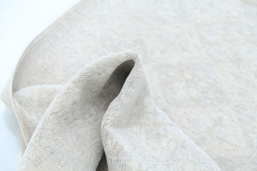 Serenity 2’ 8″ x 8’ 1″ - No. AV90948 - ALRUG Rug Store