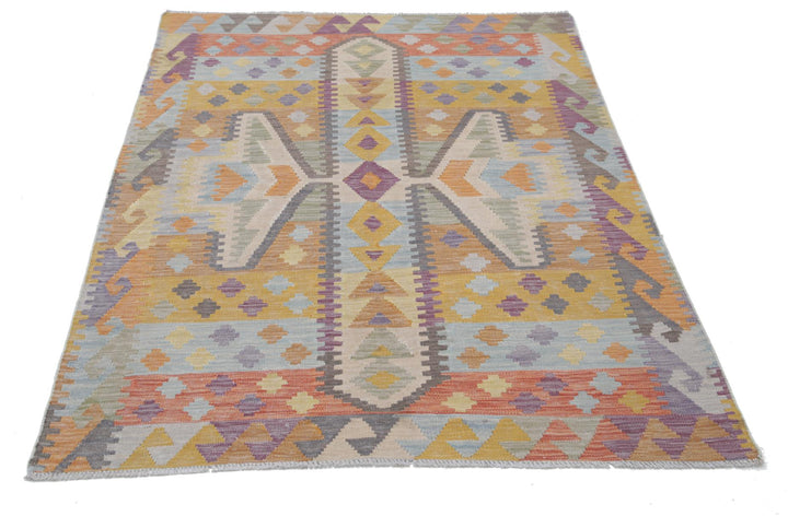 Kilim 4’ 2″ x 5’ 11” - No. AV63055 - ALRUG Rug Store