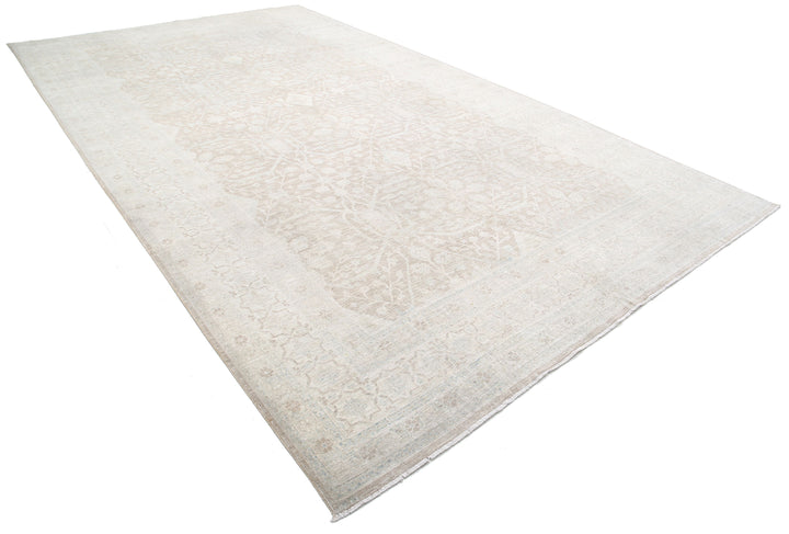Serenity 8’ 9″ x 15’ 7″ - No. AV56704 - ALRUG Rug Store