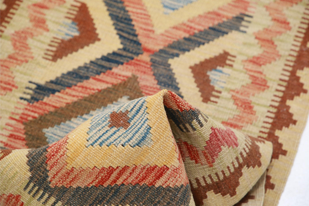 Kilim 2’ 0″ x 6’ 2″ - No. AV26132 - ALRUG Rug Store