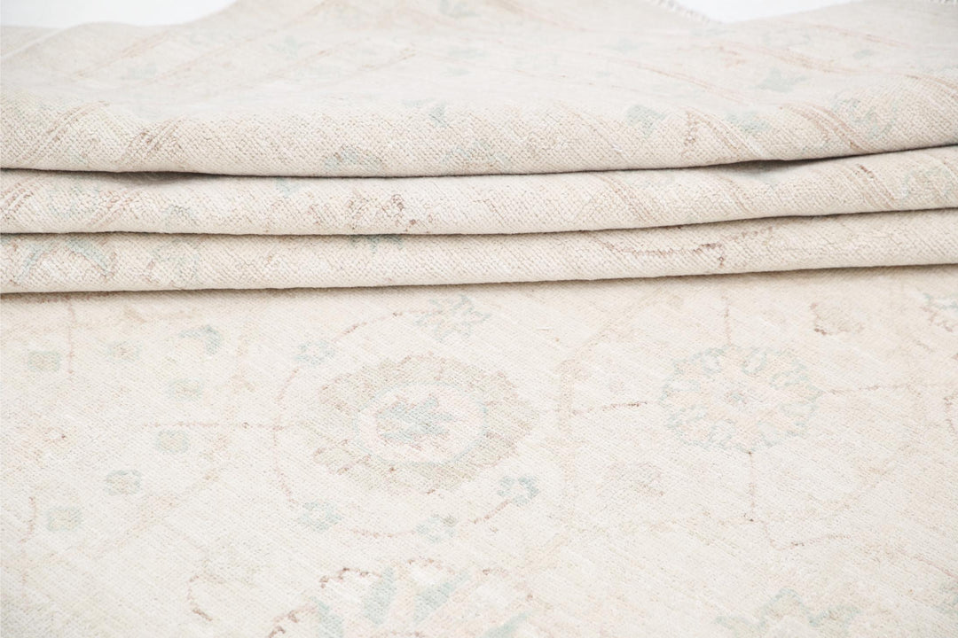 Serenity 17’ 0″ x 23’ 0″ - No. AV56312 - ALRUG Rug Store