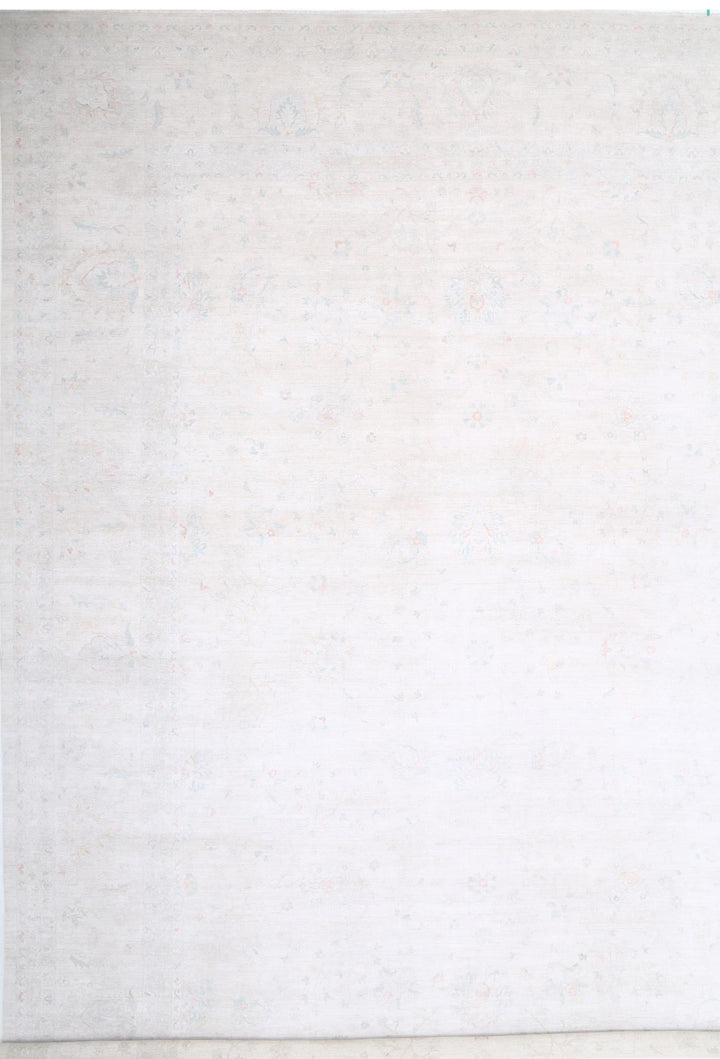 Ivory Pakistani Tabriz Rug 19'4" x 25'6" Hand-Knotted