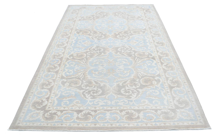 Serenity 5’ 1″ x 9’ 8″ - No. AV19972 - ALRUG Rug Store