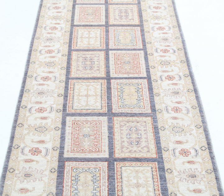 Ziegler 2’ 8″ x 8’ 3″ - No. AV46395 - ALRUG Rug Store