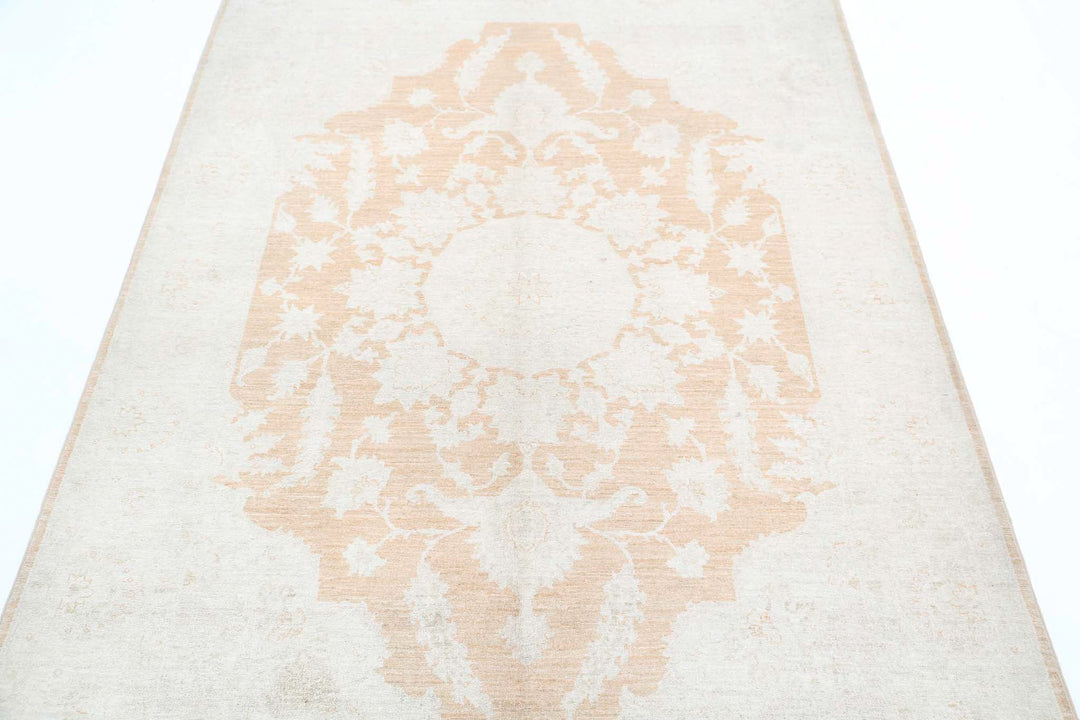 Hand Knotted Fine Ariana Ariana Wool Rug 4' 10" x 6' 9" - No. AT89185