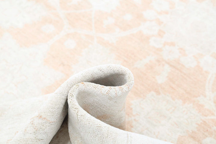 Hand Knotted Fine Ariana Ariana Wool Rug 6' 4" x 9' 4" - No. AT99616