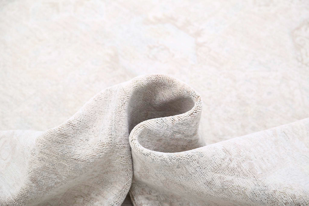 Hand Knotted Fine Artemix Wool Rug 8' 7" x 11' 4" - No. AT21987